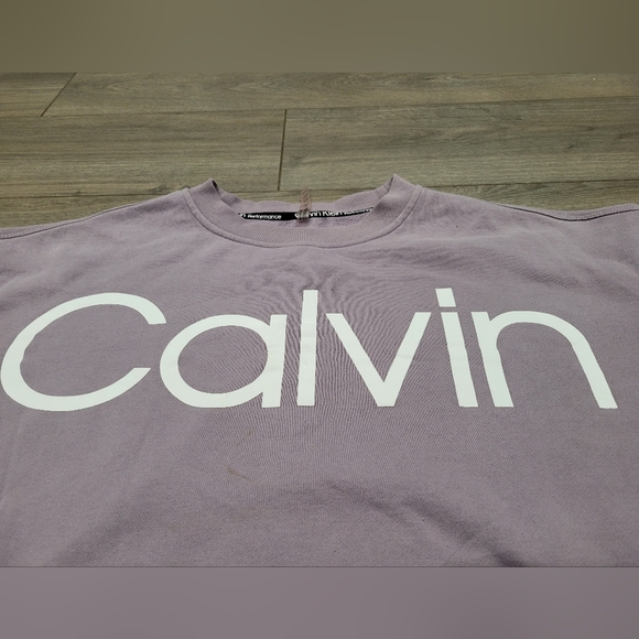 Calvin Klein Women's Purple Sweatshirt - Size Medium - Picture 4 of 5